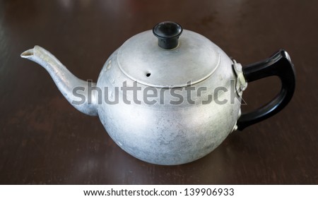 Aluminum kettle is common kitchen equipment. Use for containing, hot water with chinese tea leaf