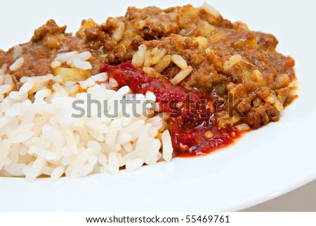 beef curry mince with rice and sambal oelek