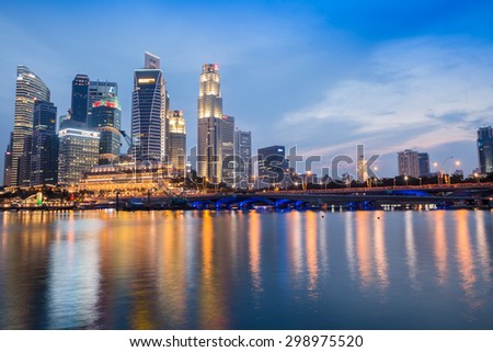 SINGAPORE-JULY 10 : The Singapore skyline in twilight time on July 10,2015. Singapore is the 14th largest exporter and the 15th largest importer in the world.