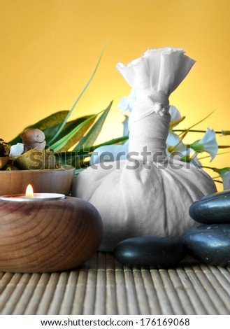 salt and essential round stones for massages and spas