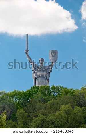 Statue of the Motherland on the background of blue sky/Statue of the Motherland/Statue of the Motherland in Kiev