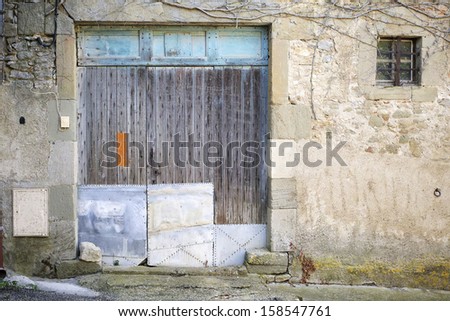 Southern French garage door