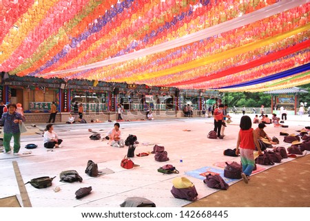 SEOUL, SOUTH KOREA - JUNE 27: Korean people coming to the temple for the celebration of buddha birthday, on June 27, 2009 in Seoul, Korea