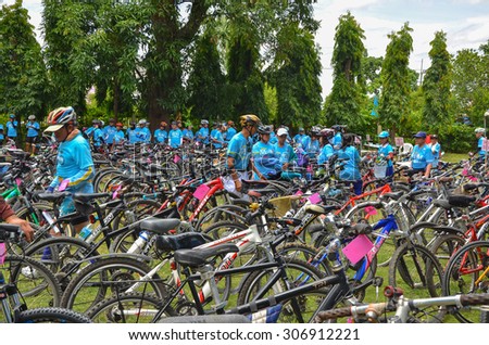 Lamphun,Thailand, AUG 16-2015: Bike for Mom goes into Guinness World Records, Lamphun in historic Bike for Mom event