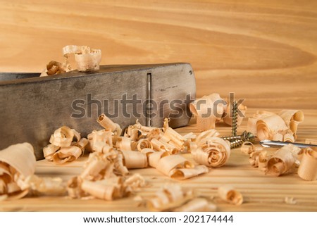 Wood plane and table with wood shavings
