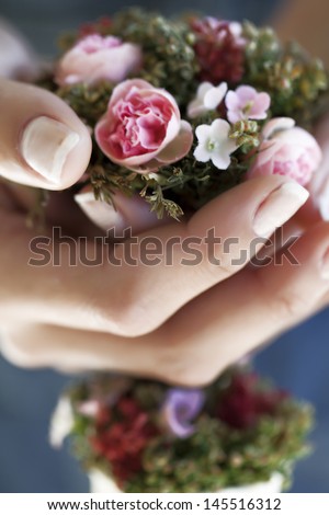 isolated bouquet in female hands