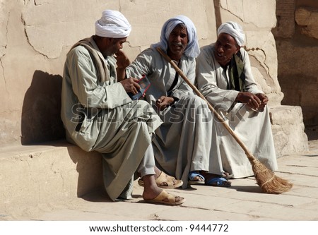 egyptain men guard a tomb