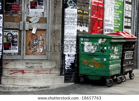 graffiti  alley in londons east end