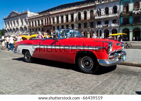 HAVANA-NOVEMBER 30:American classic car November 30, 2010 in Havana.Cubans ,unable to buy newer models,keep thousands of them running despite the fact that parts have not been produced for decades