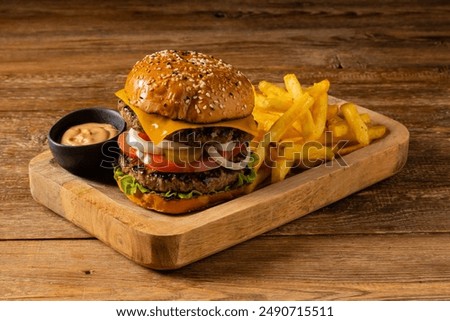 Similar – Foto Bild Leckere Hamburger im Café serviert