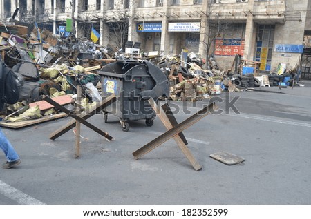 KIEV, UKRAINE -MAR 17, 2014: Downtown of Kiev.Barricades.Rio t in Kiev and Western Ukraine.March 17, 2014 Kiev, Ukraine