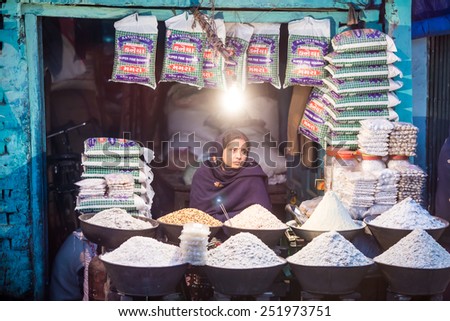 GUSINARA, INDIA - JANUARY 28 : Indian shop on January 28, 2015, Gusinara, India. Small shops like this are the most common in poor region of India.