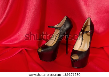 womens shoes high heel black red cloth  background