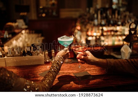 Similar – Foto Bild schöne Frau trinkt einen Kaffee beim Blick durch das Fenster einer Bar