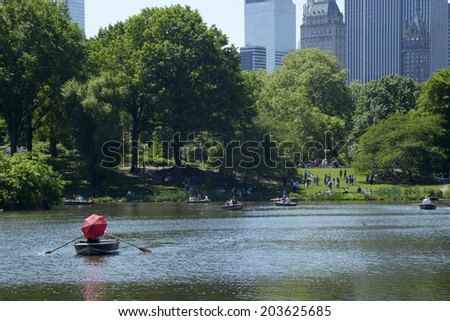 lake central park in New York City 25.05.2014 lake central park in New York City