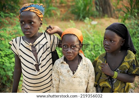 Bandiagara, Mali, Africa. August, 30, 2011. Muslim girls from tribe to go out to meet Bandiagara European journalists