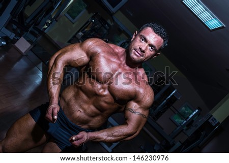 body builder showing his upper body