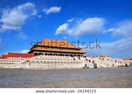 Taihe Dian(Hall of Supreme Harmony), the largest hall within the Forbidden City.It was the location where Ming Dynasty and Qing Dynasty Emperors hosted their enthronement and wedding ceremonies.