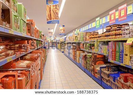 VARESE, ITALY-APRIL 11, 2014: supermarket aisle with packaged foods, in Varese.