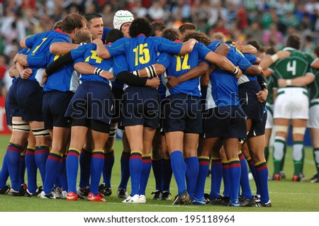 BORDEAUX, FRANCE-SEPTEMBER 09, 2007: namibian players embracing togheter, during the match Ireland vs Namibia, of the Rugby World Cup, France 2007, in Bordeaux.