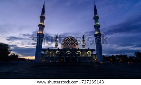 Islamic architecture building art of mosque. Scenery of night or dusk of Sultan Salahuddin Abd Aziz Shah Grand Mosque, Shah Alam