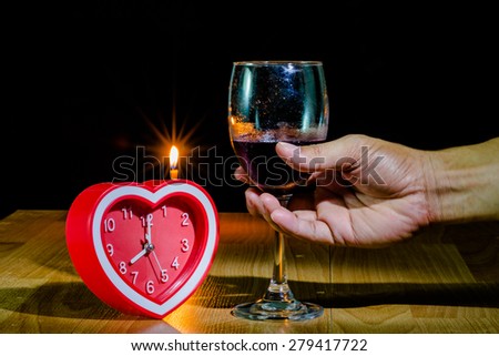 Heart Clock with the candle lighting,Drink Wine for dinner time