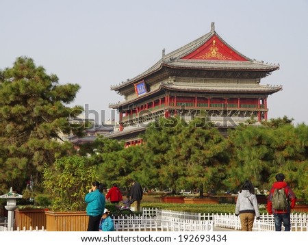 On November 16, 2013, the bell tower and drum tower sites in xian, China tourists scenic spot.