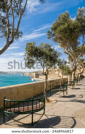 Similar – Foto Bild Panoramablick auf die Skyline von Valletta bei wunderschönem Sonnenuntergang von Sliema mit den Kirchen Our Lady of Mount Carmel und St. Paul’s Anglican Pro-Cathedral, Valletta, Hauptstadt von Malta