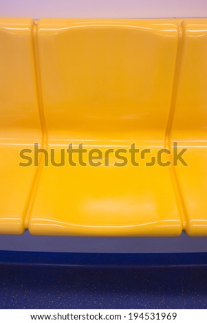 Yellow chair mass transit system