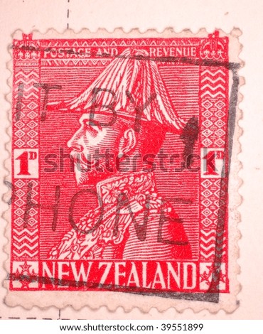 NEW ZEALAND - CIRCA 1923: A stamp printed in New Zealand shows image of King George V wearing a hat, series, circa 1923