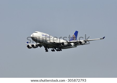FRANKFURT,GERMANY-AUGUST 10: airplane of United Airlines in Frankfurt   airport on August 10,2015 in Frankfurt,Germany.Is a major American airline carrier headquartered in Chicago, Illinois.