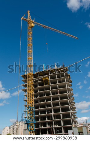 Construction of monolithic multi-storey, multi-family homes