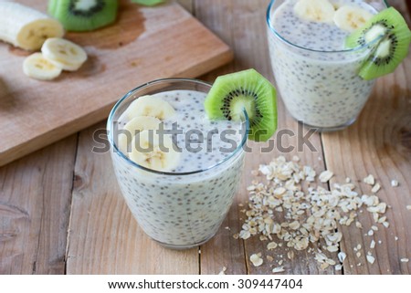 Raw oat milk pudding with chia seeds and fruits