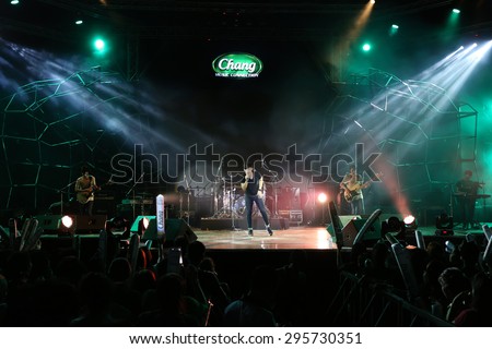SURAT THANI, THAILAND - FEBRUARY 21 : Rooftop Band performs at Chang Music Connection Concert on February 21, 2015 in Surat Thani, Thailand. Rooftop is a Thai rock band, formed in 2012.