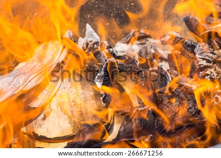 burning of Chinese bank note of dead