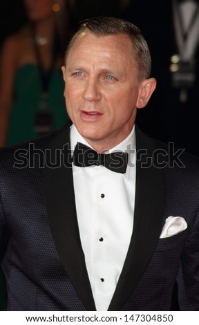London, UK. Daniel Craig at the Royal World Premiere of \'Skyfall\' at the Royal Albert Hall, Kensington. 23rd October 2012.