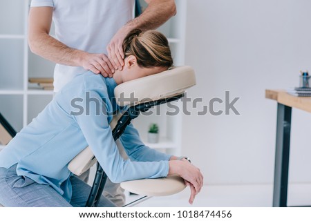 Similar – Foto Bild Männliche Therapeut tun Massage für Patienten