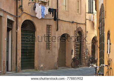 A back street in florence, Tuscany depicting how some Italians live