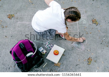 Little Kid Drawing Back View Images And Stock Photos Page 2