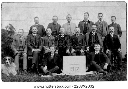 KRAKOW,GALICIA-Austro-Hungarian EMPIRE - CIRCA 1912 : vintage photo of men\'s group