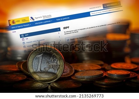 Income Tax Campaign Spain. Euro Coin IRPF web Background. Declaracion de la Renta Imagine de stoc © 