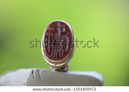 Old Rare Intaglio  Stone  Signet Islamic Ring Stockfoto © 