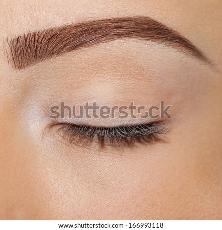close up eyes without makeup