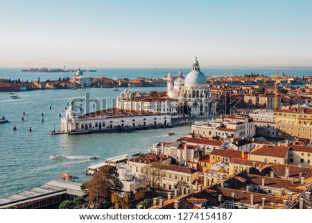 Similar – Foto Bild Panoramabild von Venedig auf dem Wasser, Italien