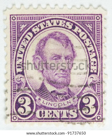UNITED STATES - CIRCA 1927 : A stamp printed in United States. Displays the image of President Lincoln. United States - circa 1927
