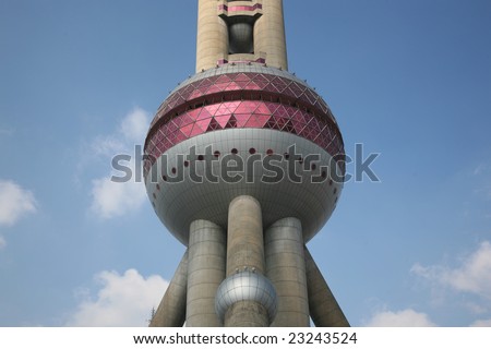 Oriental Pearl Tower - Shanghai TV Station Tower, Middle Part