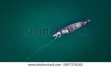 Similar – Foto Bild Luftaufnahme des Fischers an den Küsten von Lima, Peru