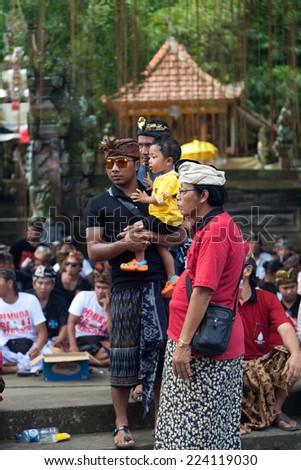 PENESTANAN, UBUD, BALI, INDONESIA - JUNE 13: People on Ceremony of cremation - Ngaben on JUNE 13, 2013 in Penestanan village, Ubud, Bali, Indonesia