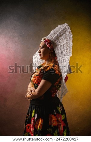 Similar – Foto Bild Frau trägt mexikanische Gesichtsmaske während Halloween-Feier. Skelett-Kostüm und schwarzen stilvollen Hut. Frau mit verschränkten Armen. Halloween-Party-Konzept