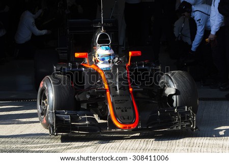 JEREZ DE LA FRONTERA, SPAIN - FEBRUARY 01: Fernando Alonso, pilot of the team McLaren-Honda in test Formula 1 in Circuito de Jerez on feb 01, 2015 in Jerez de la frontera.